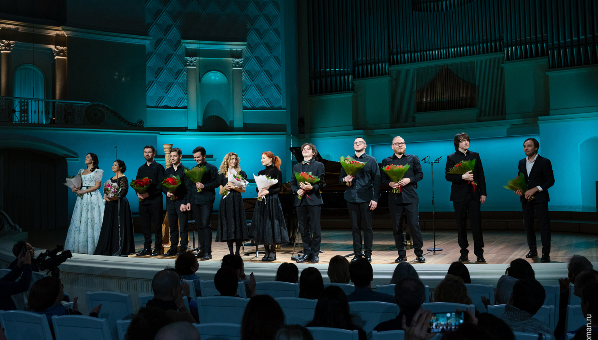 {{ formatter | Весь Стравинский. Камерная музыка || htmlspecial }}