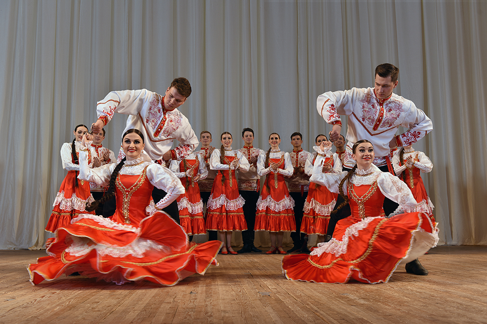 Оренбургский русский народный хор фото